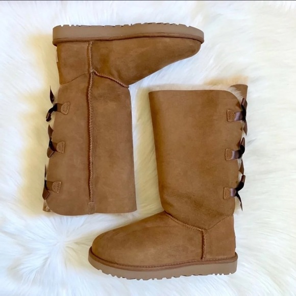 UGG Chestnut Bailey Bow Tall II Boots - Picture 2 of 7